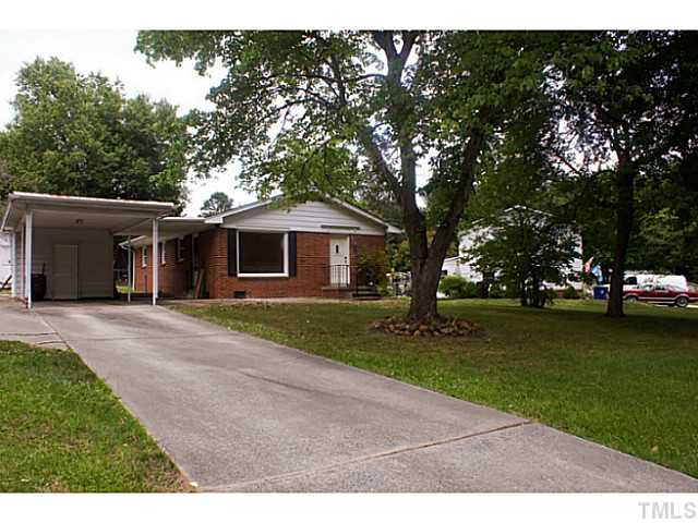 Welcome to 1505 Euclid Road! Looking for that Big Tree? We Got That!