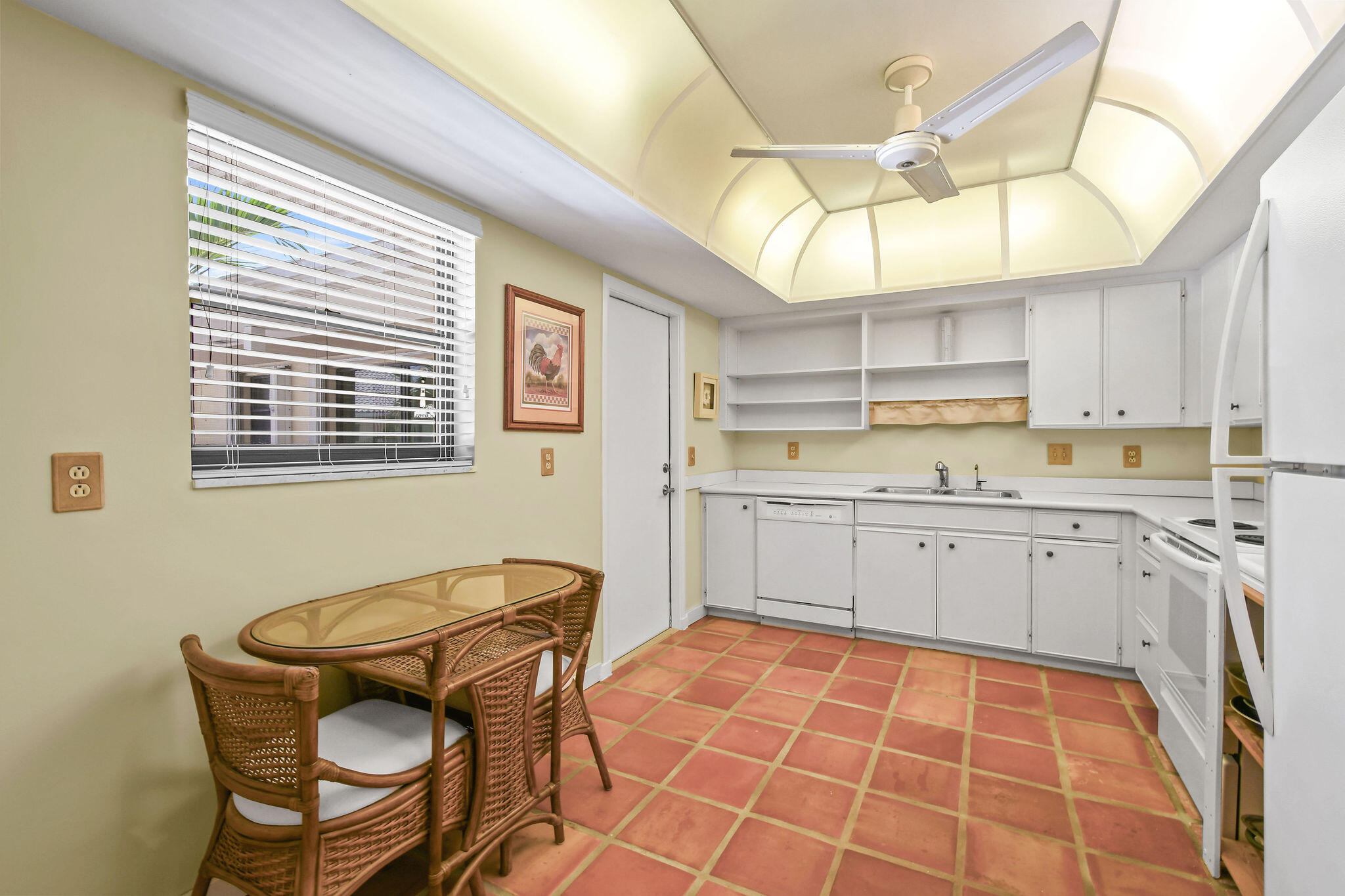 3 Southeast Turtle Creek Drive, Unit E Tequesta, FL 33469 - Photo 15 of 50 3SETurtleCreekDr,UnitE(16)