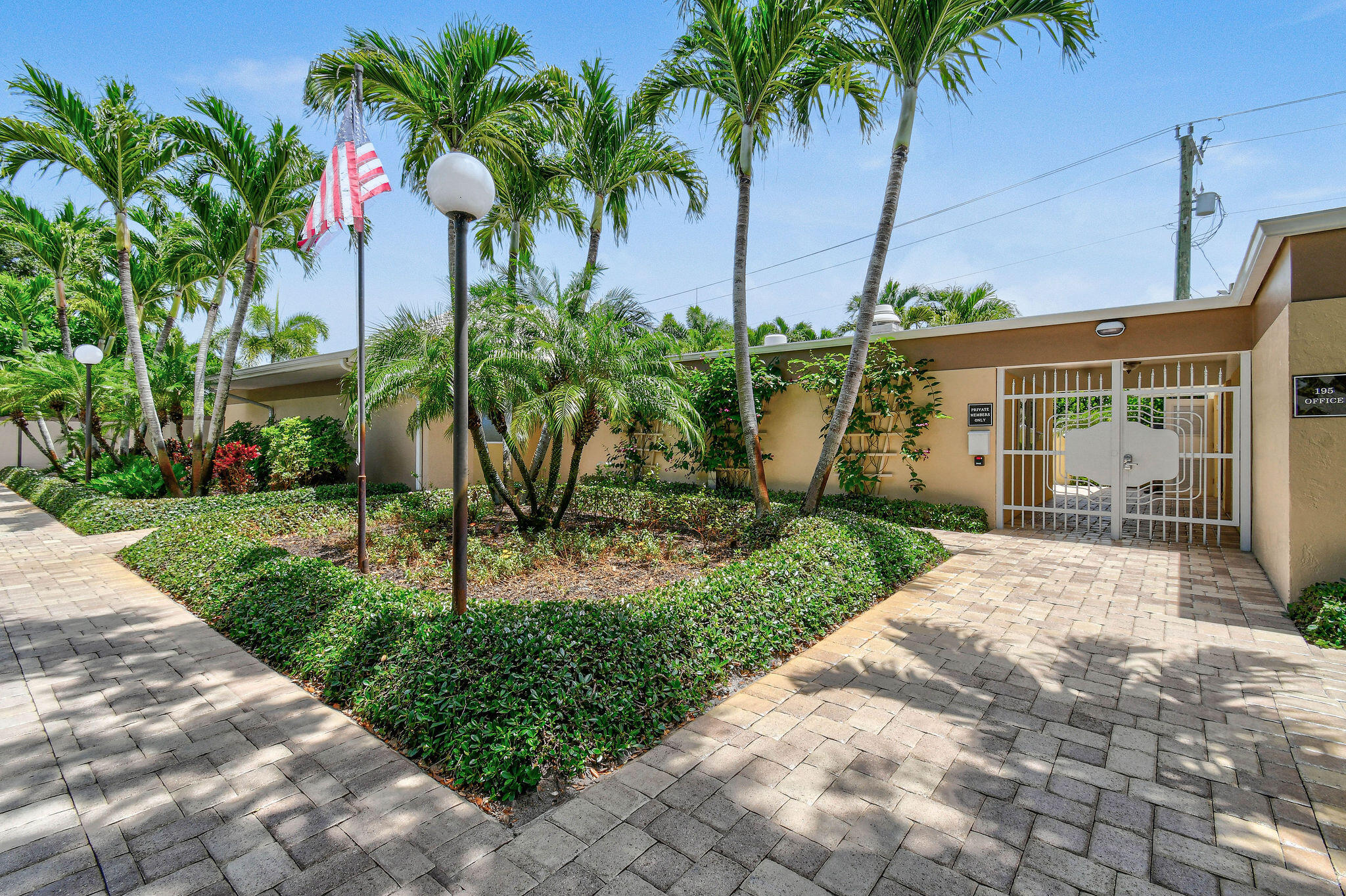 3 Southeast Turtle Creek Drive, Unit E Tequesta, FL 33469 - Photo 30 of 50 3SETurtleCreekDr,UnitE(41)