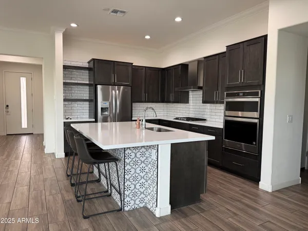 $699,900 | 1555 East Ocotillo Road, Unit 20, Phoenix, AZ 85014