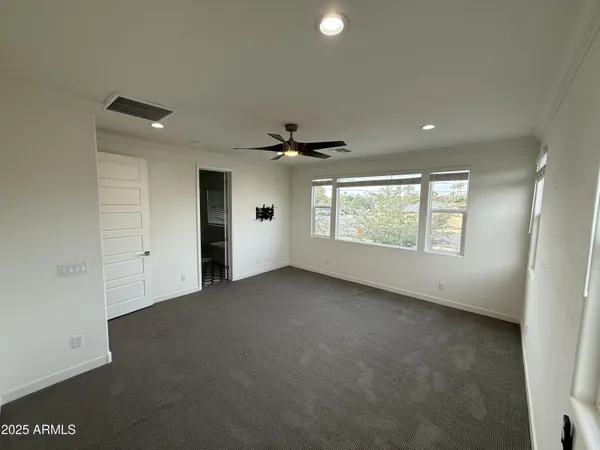 $699,900 | 1555 East Ocotillo Road, Unit 20, Phoenix, AZ 85014