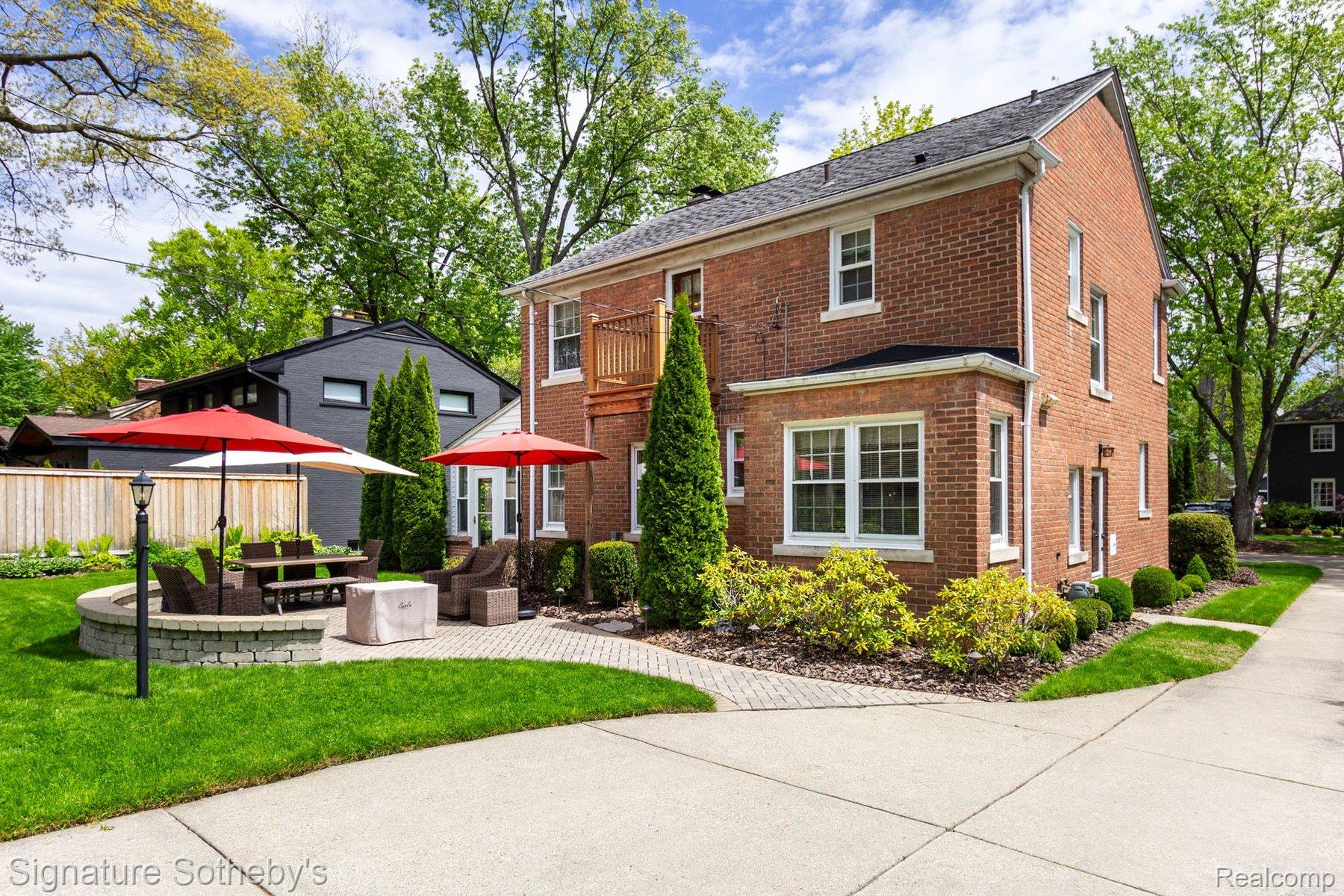 3629 Cumberland Road Berkley, MI 48072 - Photo 38 of 48 yard (3).jpg