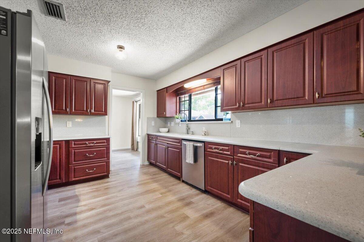 2608 Ridgecrest Avenue Orange Park, FL 32065 - Photo 14 of 46 25-JAXREP_2608_Ridgecrest_Ave_Orange_Par