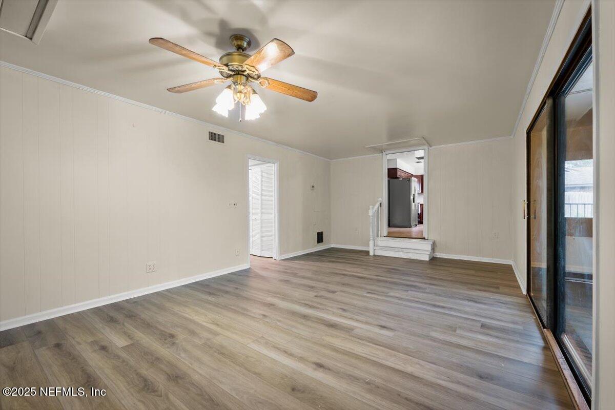 2608 Ridgecrest Avenue Orange Park, FL 32065 - Photo 19 of 46 Family Room3