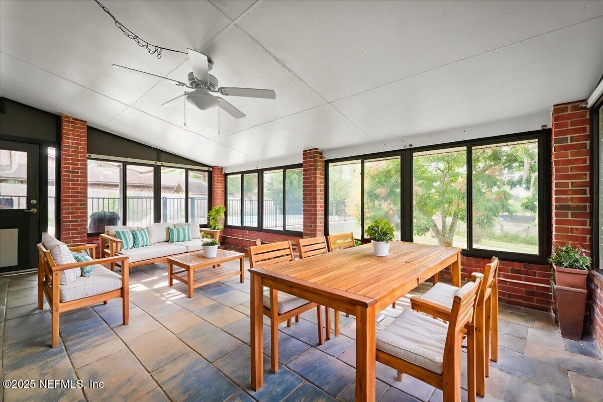 2608 Ridgecrest Avenue Orange Park, FL 32065 - Photo 37 of 46 5-JAXREP_2608_Ridgecrest_Ave_Orange_Park