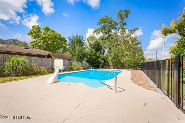 $389,000 | 2608 Ridgecrest Avenue, Orange Park, FL 32065