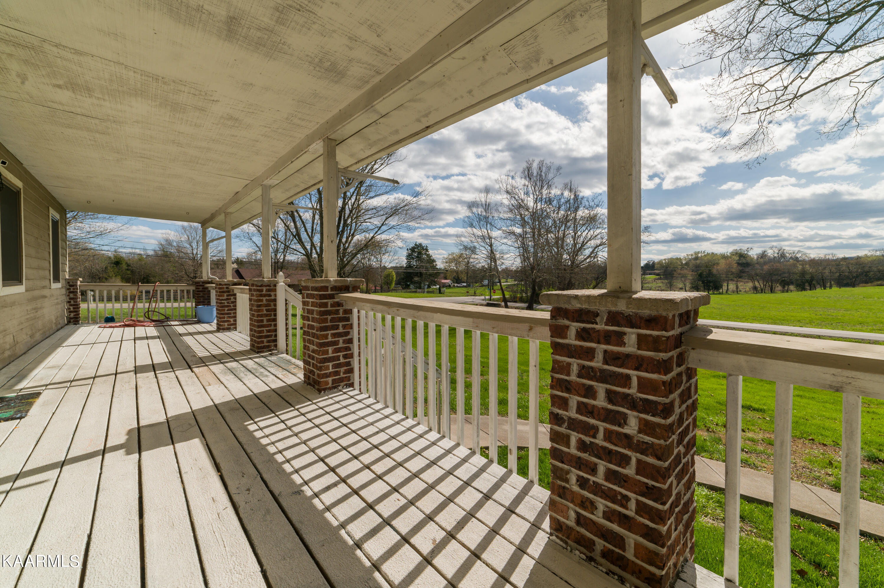 8451 Wood Road Corryton, TN 37721 - Photo 6 of 54 8451 Wood Rd-65023-HDR