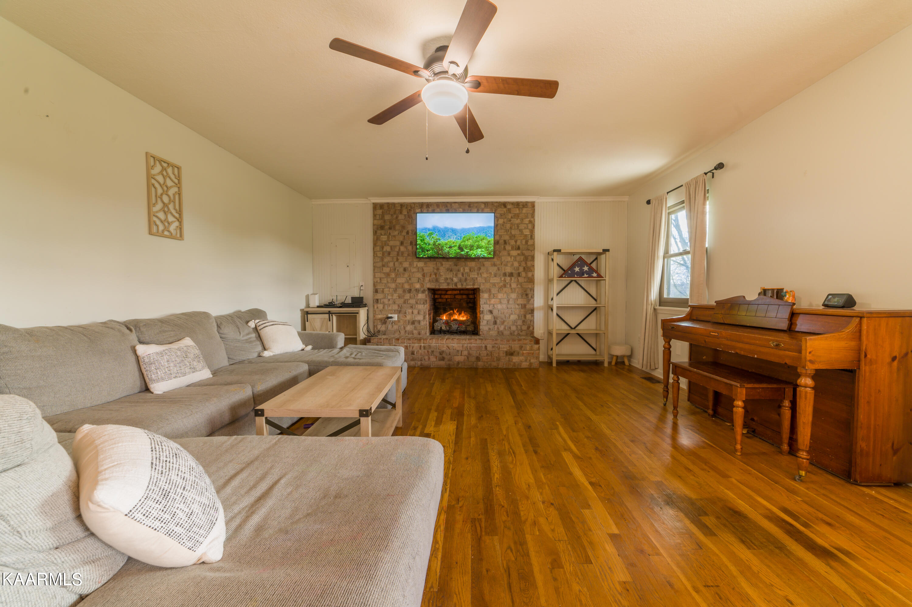 8451 Wood Road Corryton, TN 37721 - Photo 8 of 54 8451 Wood Rd-65036-HDR
