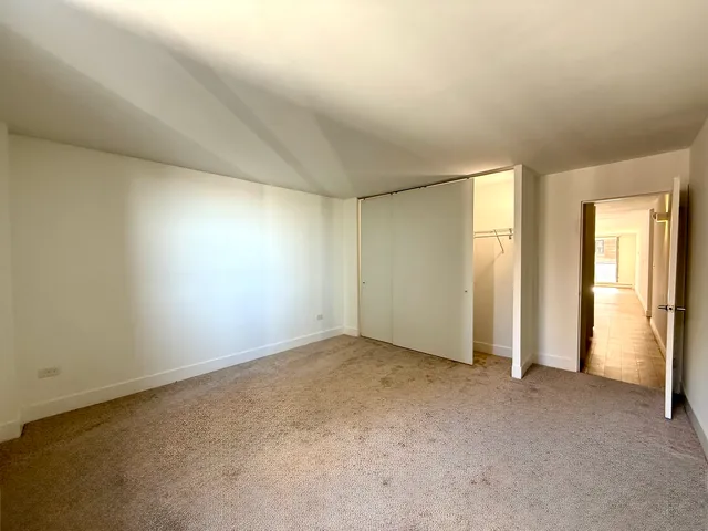 $3,004 | 420 West Belmont Avenue, Unit 9AR, Chicago, IL 60657