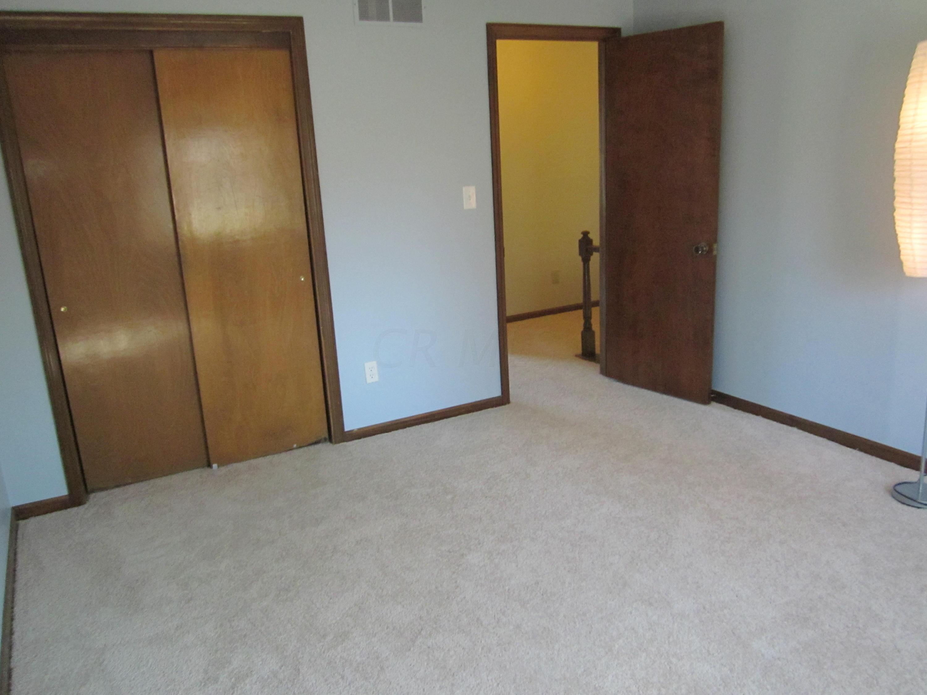230 North Merkle Road Columbus, OH 43209 - Photo 13 of 33