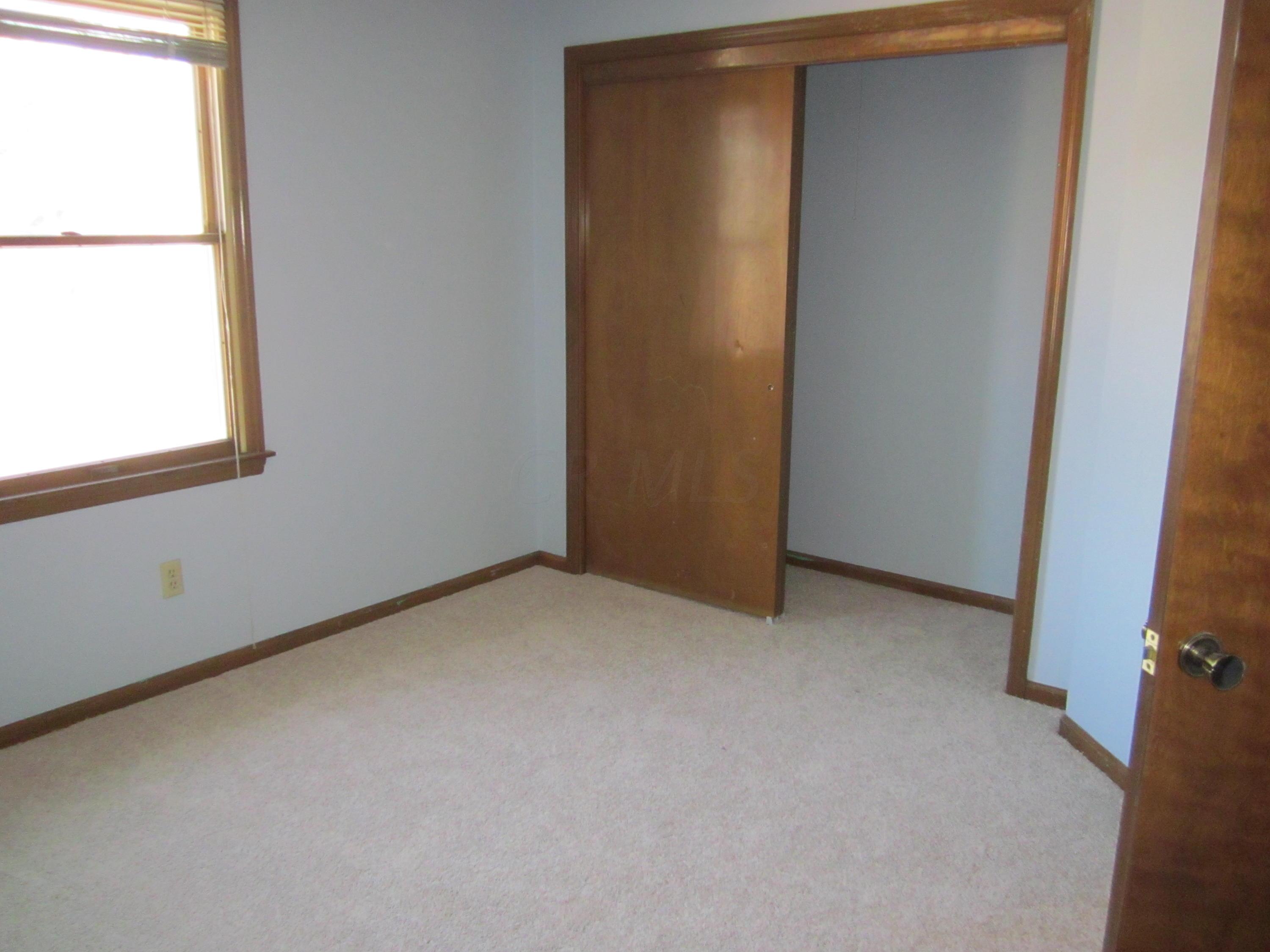 230 North Merkle Road Columbus, OH 43209 - Photo 17 of 33