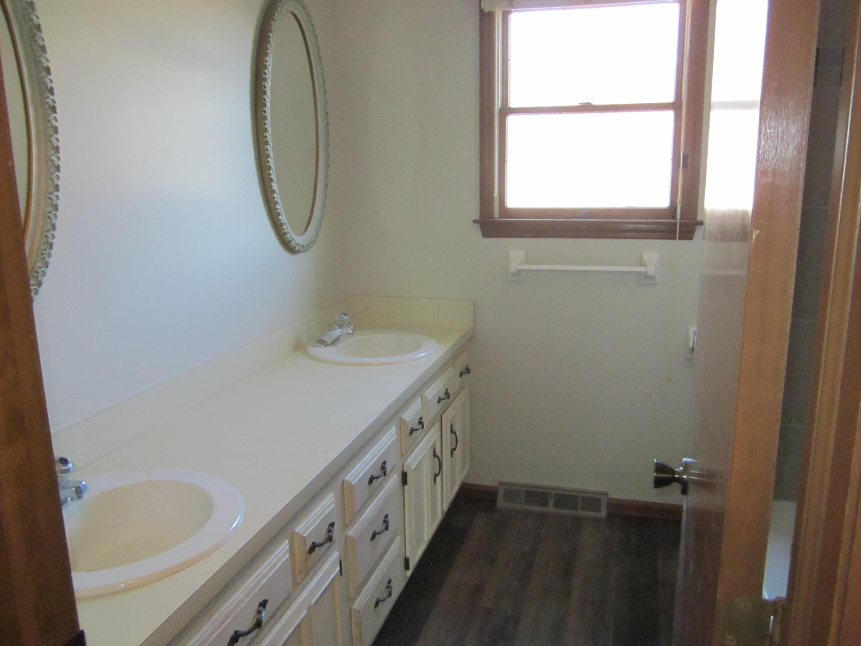 230 North Merkle Road Columbus, OH 43209 - Photo 18 of 33