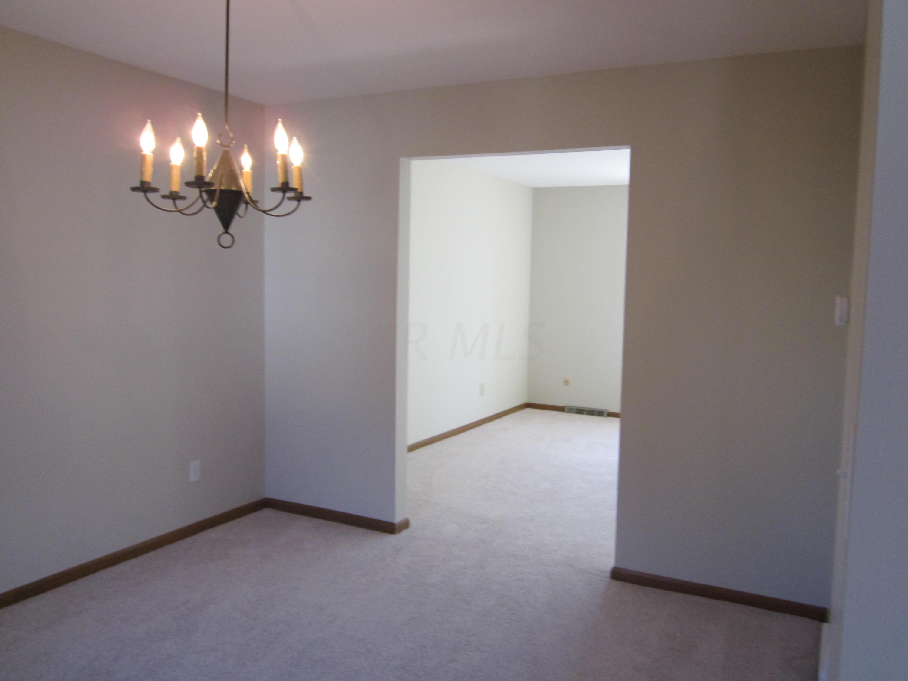 230 North Merkle Road Columbus, OH 43209 - Photo 8 of 33