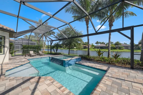 $1,999,999 | 3317 Belon Lane, Naples, FL 34114