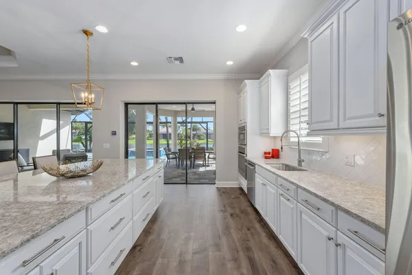 $1,999,999 | 3317 Belon Lane, Naples, FL 34114