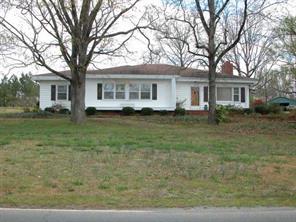 4 Country Club Road Wadesboro, NC 28170 - Photo 1 of 1 Gallery Image 1