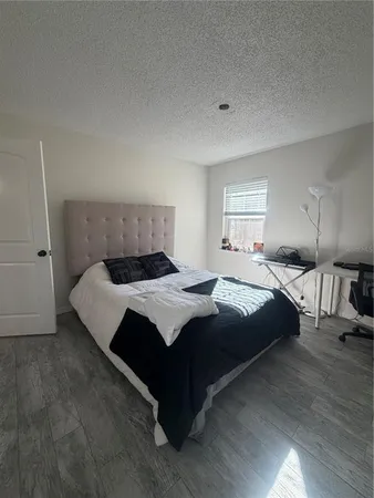 $2,600 | 548 Glen Haven Drive, Deltona, FL 32738