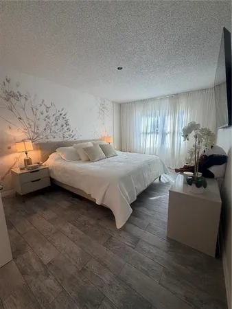 $2,600 | 548 Glen Haven Drive, Deltona, FL 32738