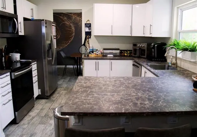 $2,600 | 548 Glen Haven Drive, Deltona, FL 32738