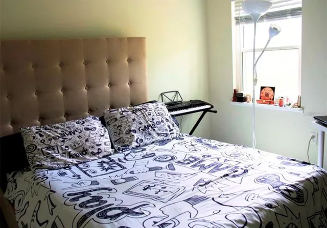 $2,600 | 548 Glen Haven Drive, Deltona, FL 32738