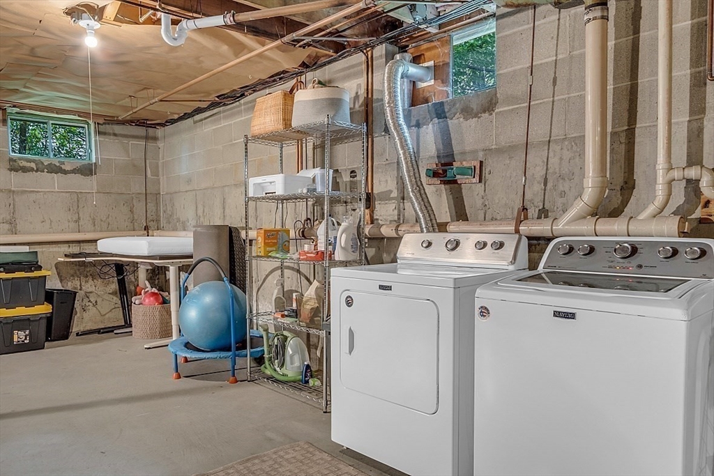33 Wendover Road Worcester, MA 01606 - Photo 36 of 42 a view of utility room