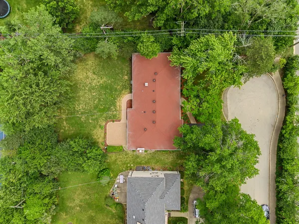 $6,700 | 1 Camberley Court, Hinsdale, IL 60521