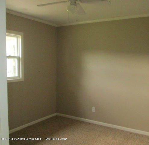 348 Cheek Phil Campbell, AL 35581 - Photo 5 of 11 Gallery Image 5
