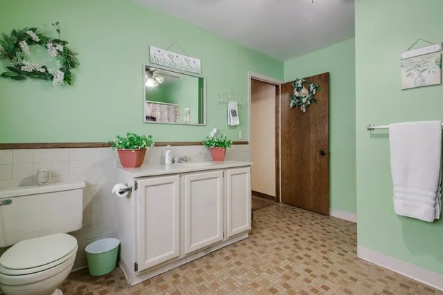 $125,000 | 224 East Arthur Avenue, Bruce, WI 54819