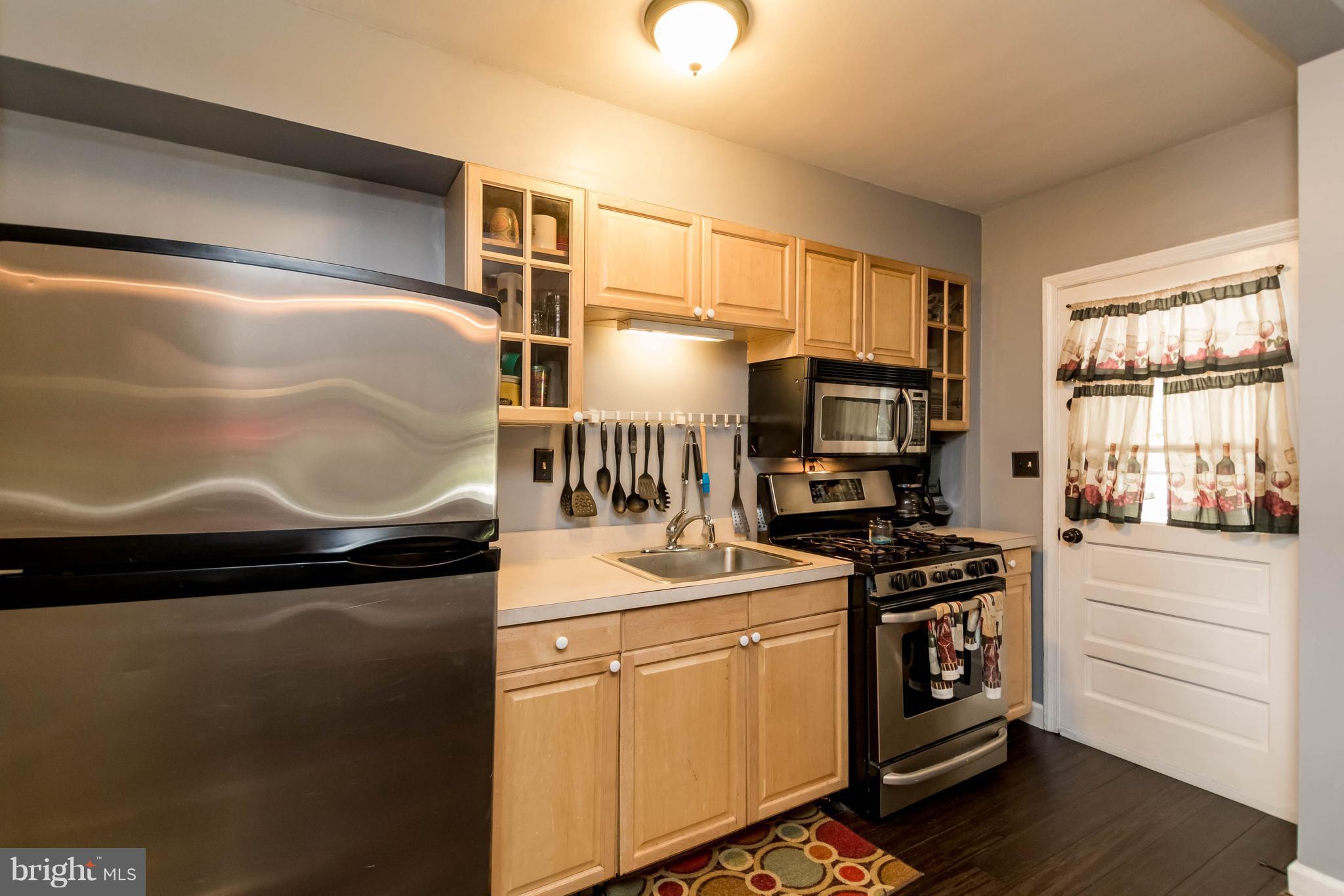 1616 Manor Road Baltimore, MD 21222 - Photo 7 of 20 Kitchen