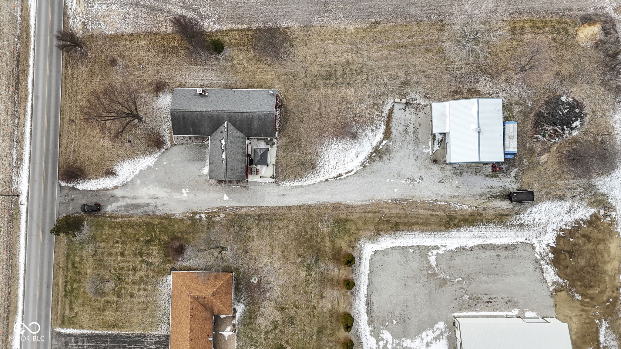 610 South Franklin Road Greenwood, IN 46143 - Photo 3 of 23