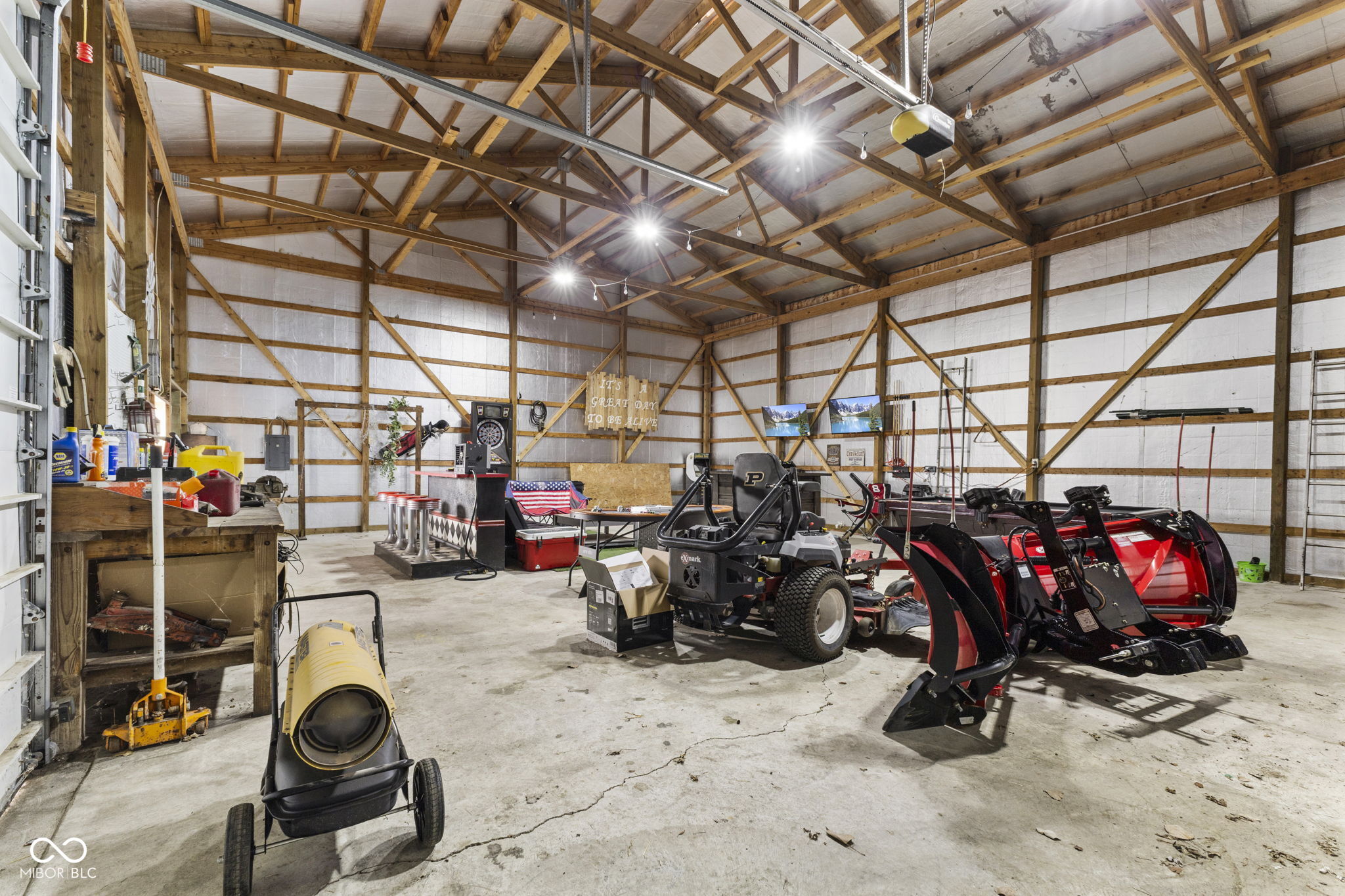 610 South Franklin Road Greenwood, IN 46143 - Photo 6 of 23