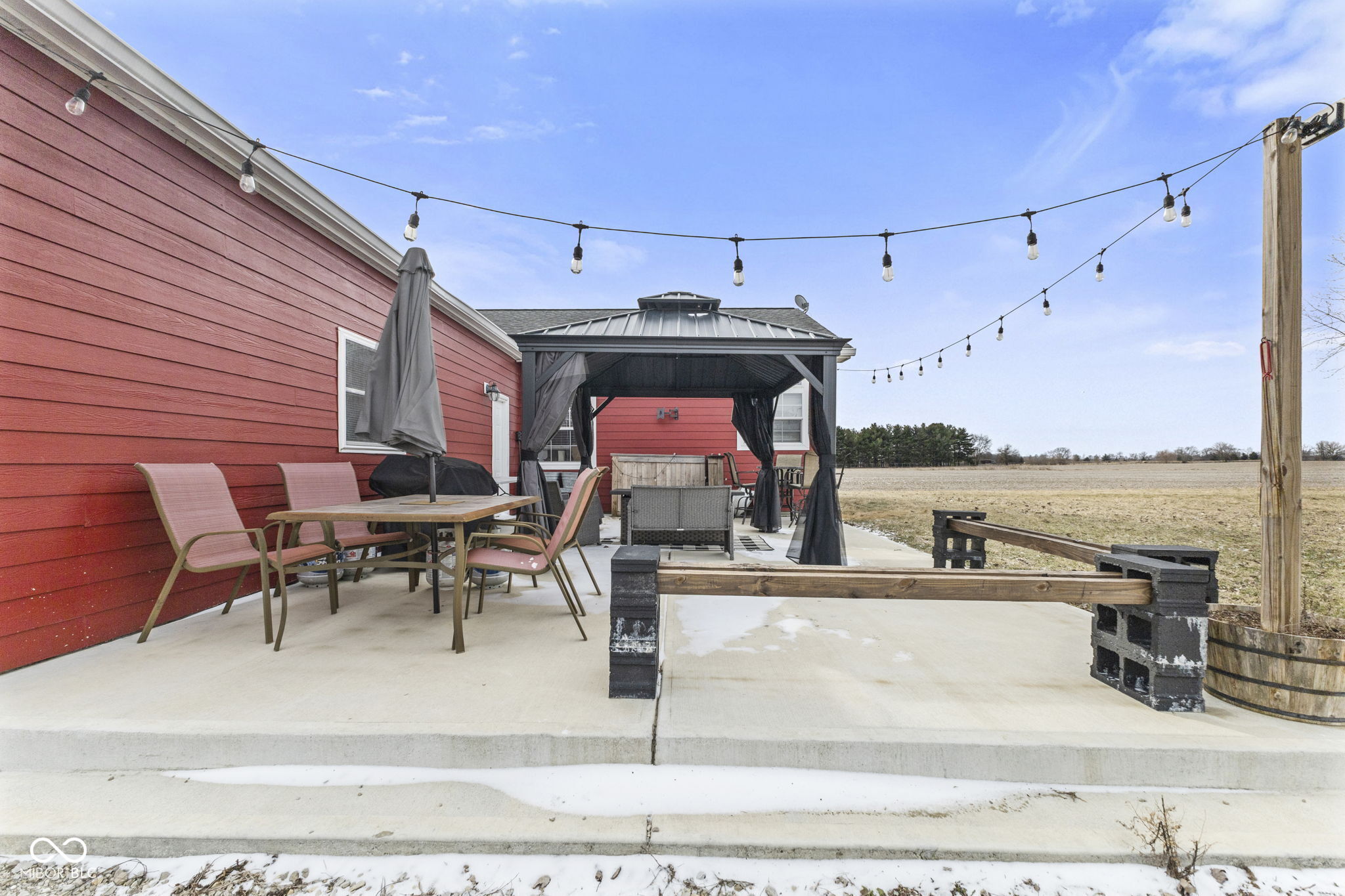 610 South Franklin Road Greenwood, IN 46143 - Photo 9 of 23