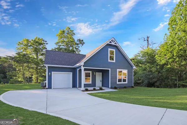 $285,000 | 201 Duck Walk Way, Hogansville, GA 30230