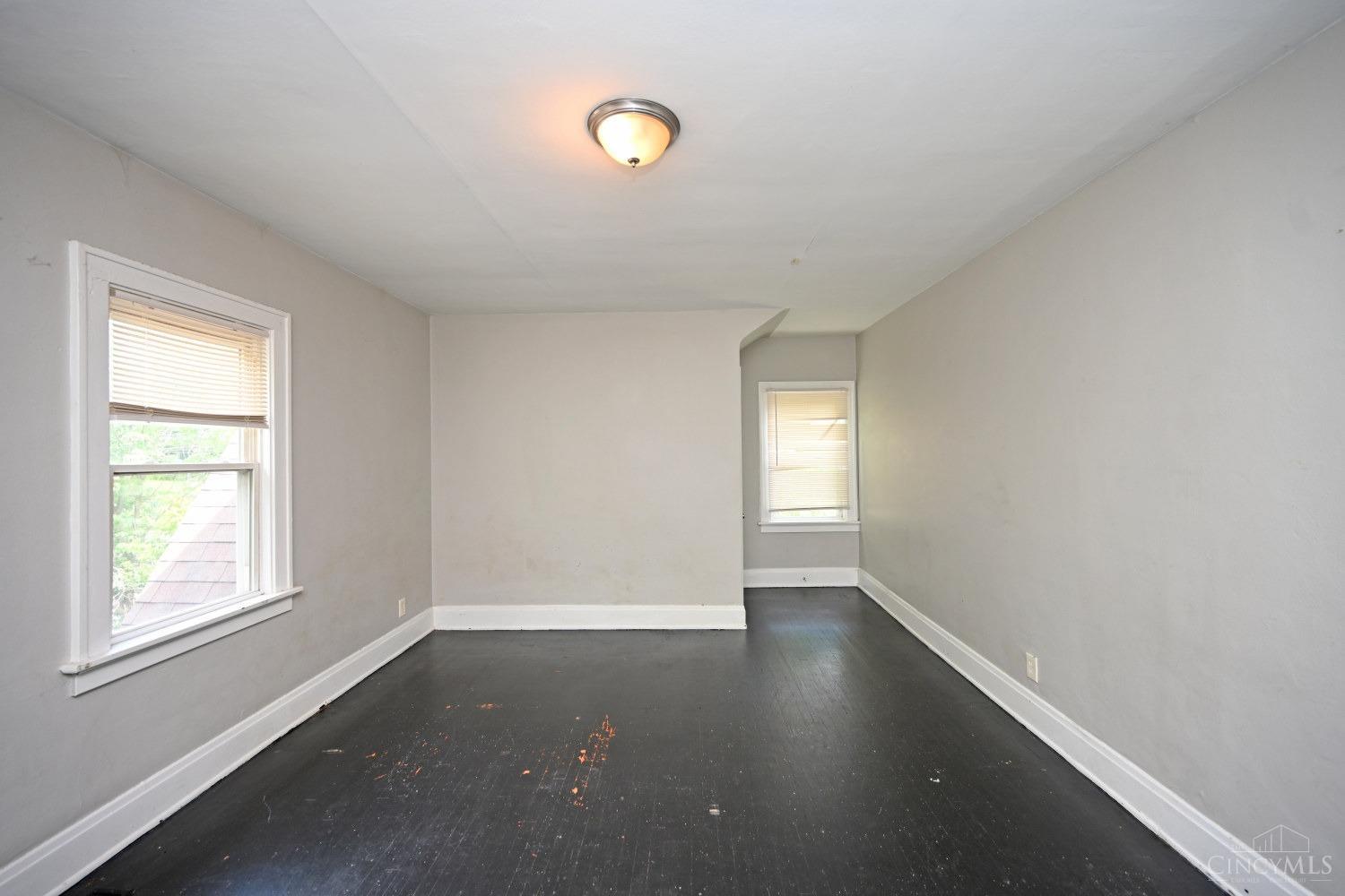 1309 Groesbeck Road Cincinnati, OH 45224 - Photo 17 of 27 Gallery Image 17
