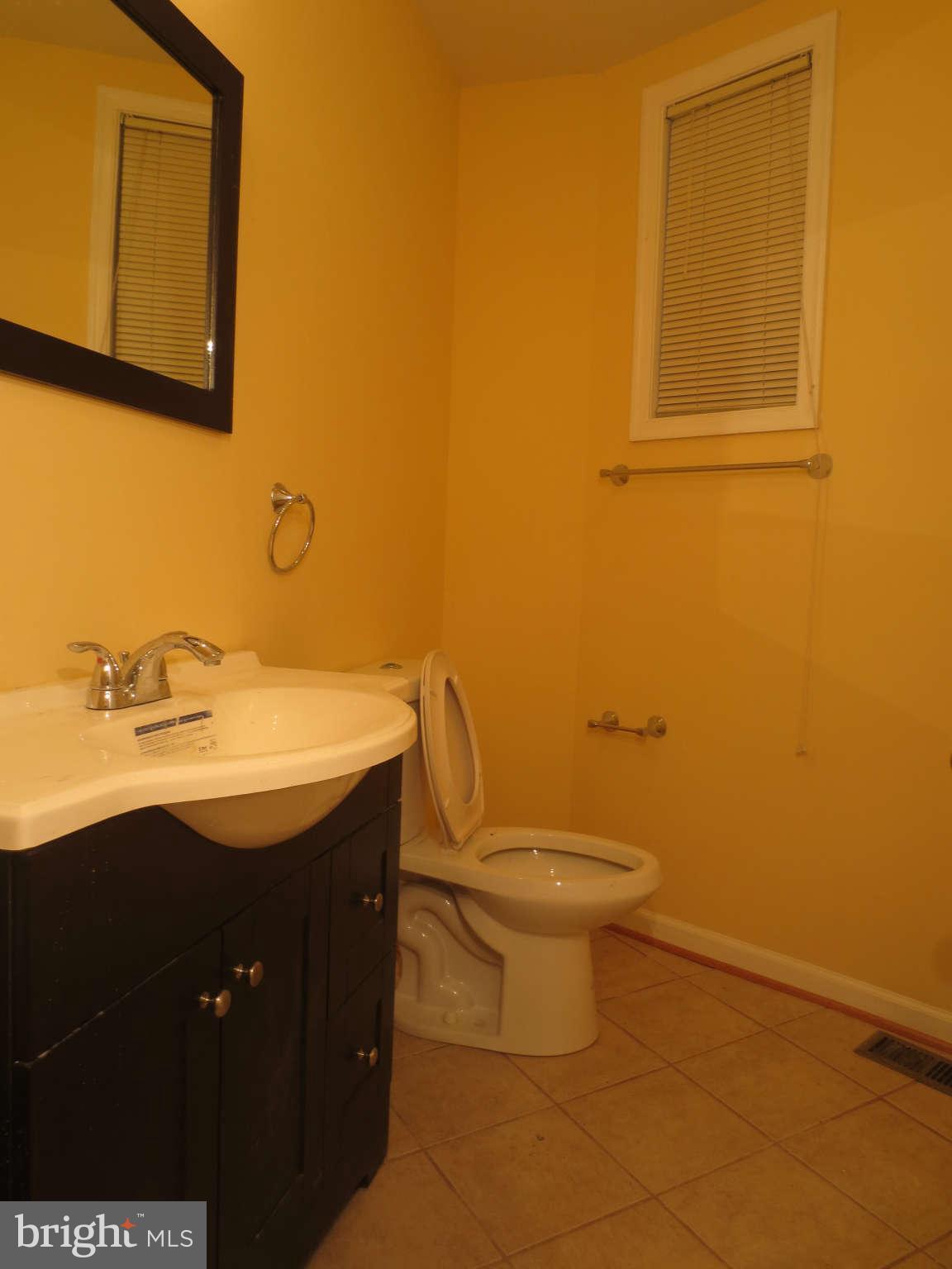 3030 Harford Road Baltimore, MD 21218 - Photo 6 of 23 1st floor Powder Room