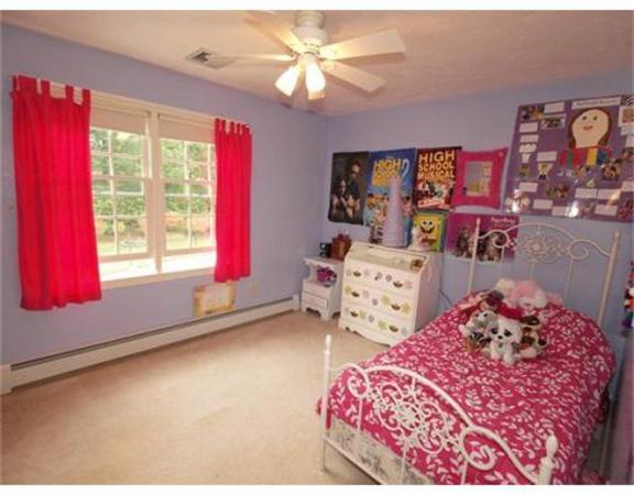 32 Brigham Road Berlin, MA 01503 - Photo 16 of 19 Gallery Image 16