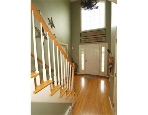 32 Brigham Road Berlin, MA 01503 - Photo 9 of 19 Gallery Image 9