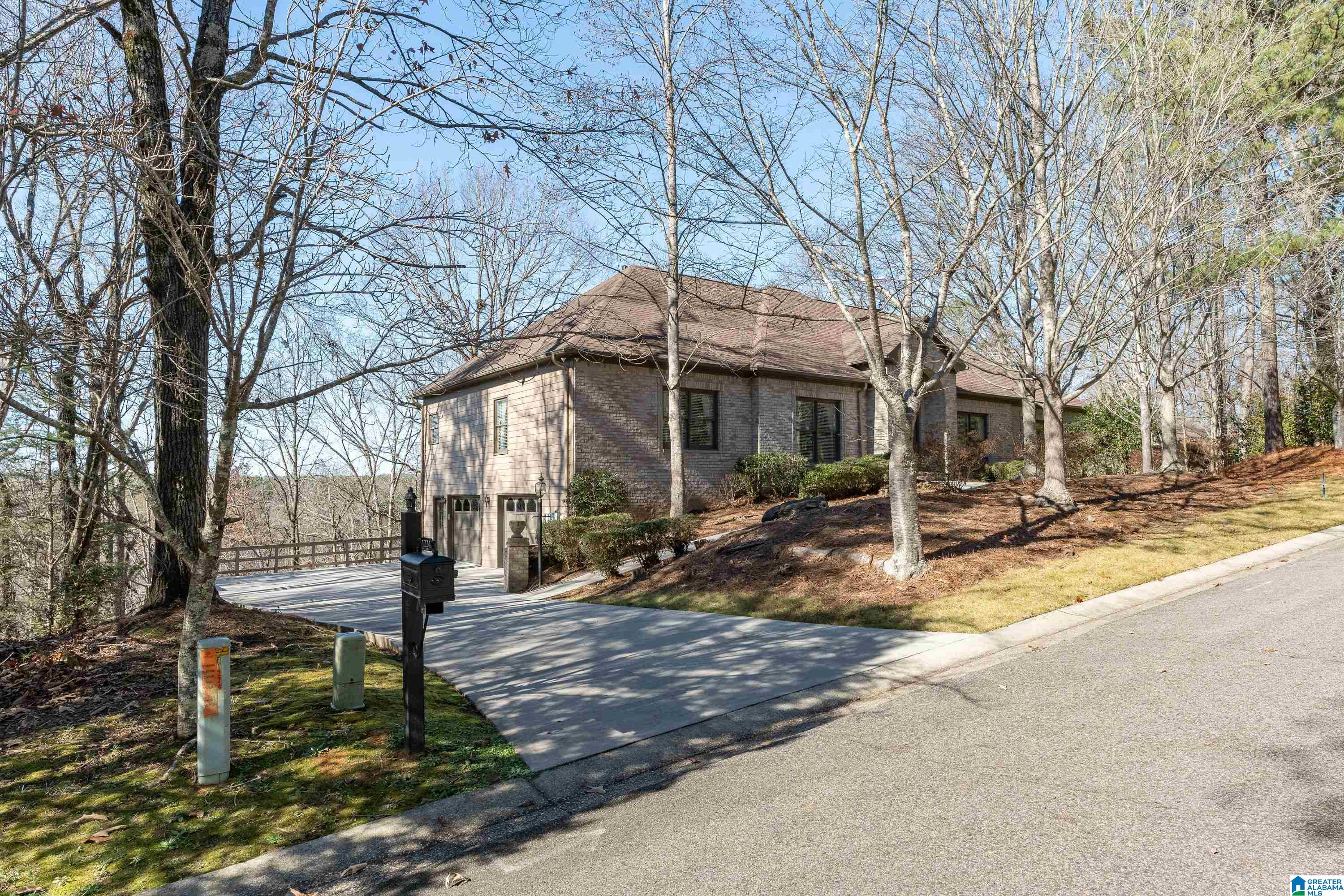 1224 River Road Birmingham, AL 35244 - Photo 3 of 52