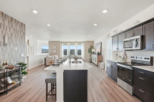 $489,995 | 5233 East McKinnon Lane, Spokane, WA 99217