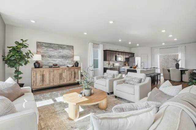 $489,995 | 5233 East McKinnon Lane, Spokane, WA 99217