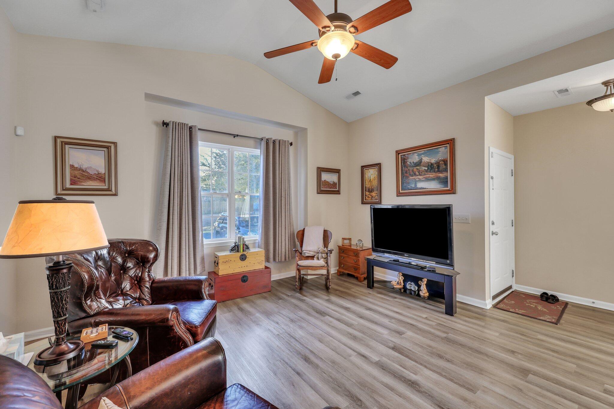 329 Flyway Road Goose Creek, SC 29445 - Photo 5 of 36 8-web-or-mls-RU4A2376