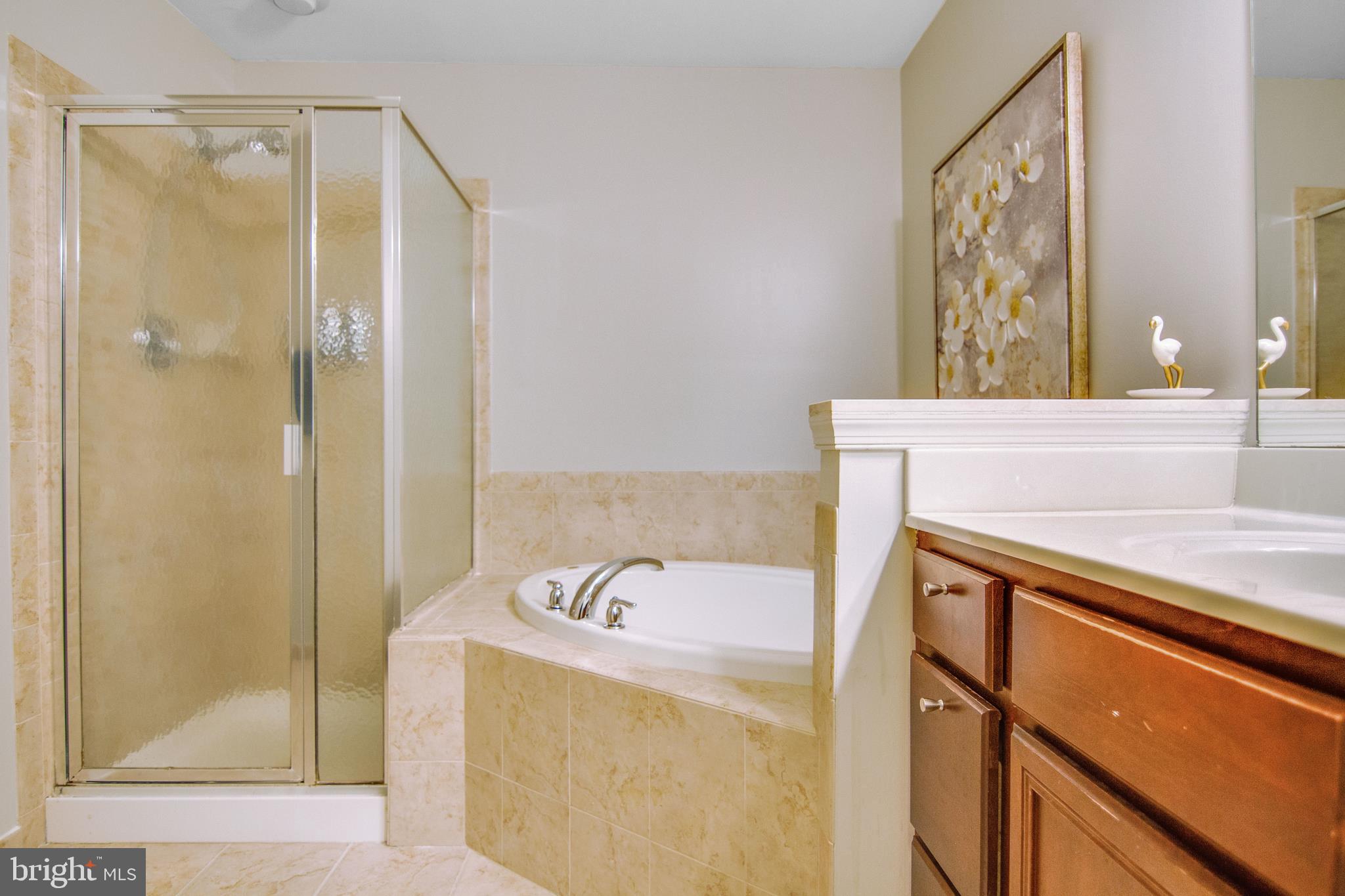 201 Flagstone Road, Unit 5 Chester Springs, PA 19425 - Photo 16 of 30 Master Bath