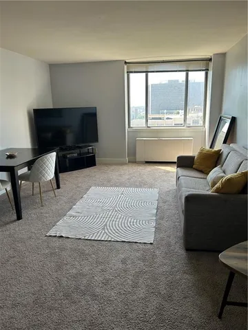 $110,000 | 600 East 8th Street, Unit 7P, Kansas City, MO 64106