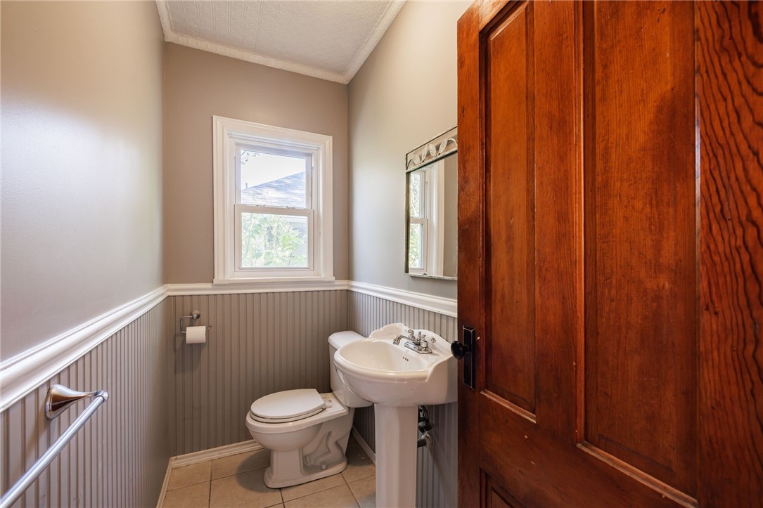 117 North Lincoln Road East Rochester, NY 14445 - Photo 20 of 36