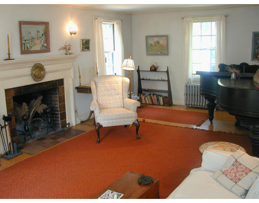 215 Islington Road Newton, MA 02466 - Photo 2 of 7