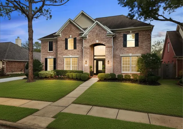 $629,900 | 4006 Blue Jasmine Court, Houston, TX 77059