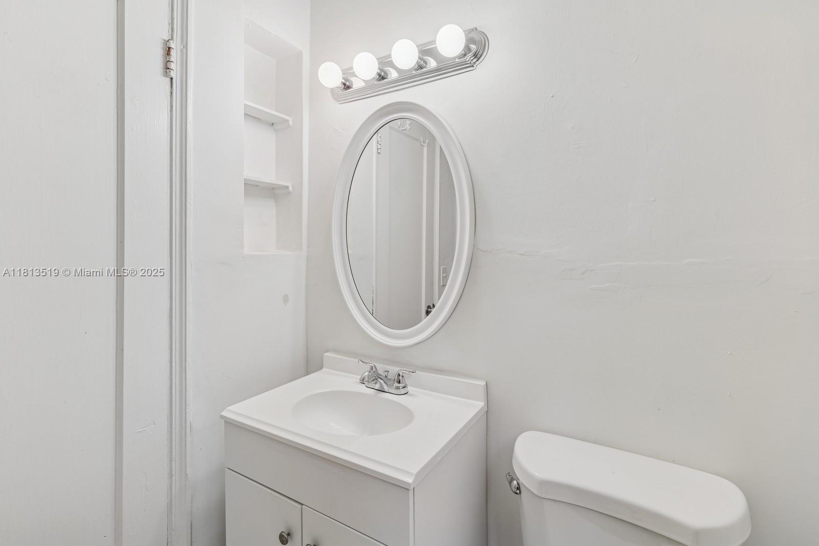 2350 Southwest 26th Street Miami, FL 33133 - Photo 14 of 20 2nd bath