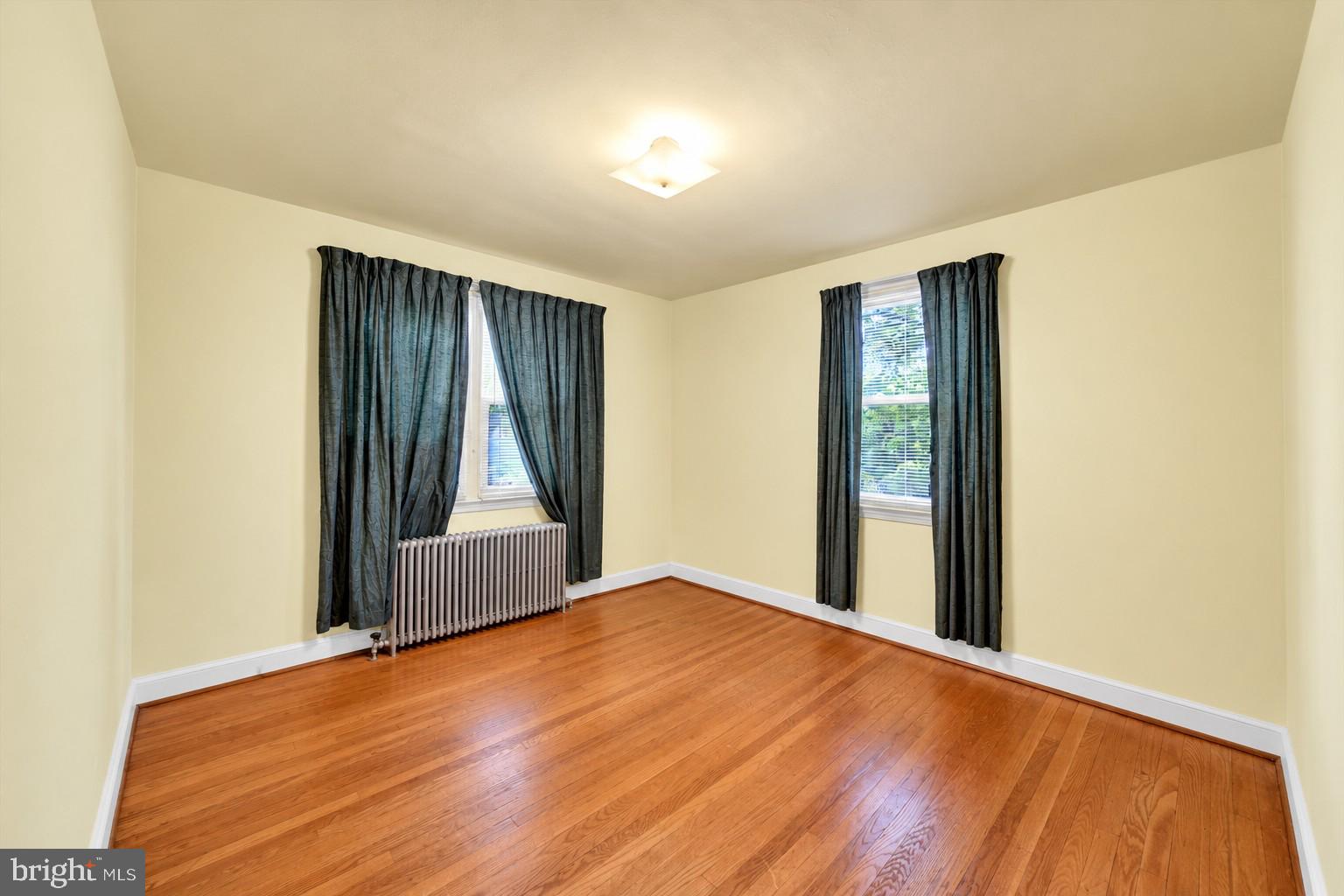 824 Wicklow Road Baltimore, MD 21229 - Photo 15 of 27 Gallery Image 15