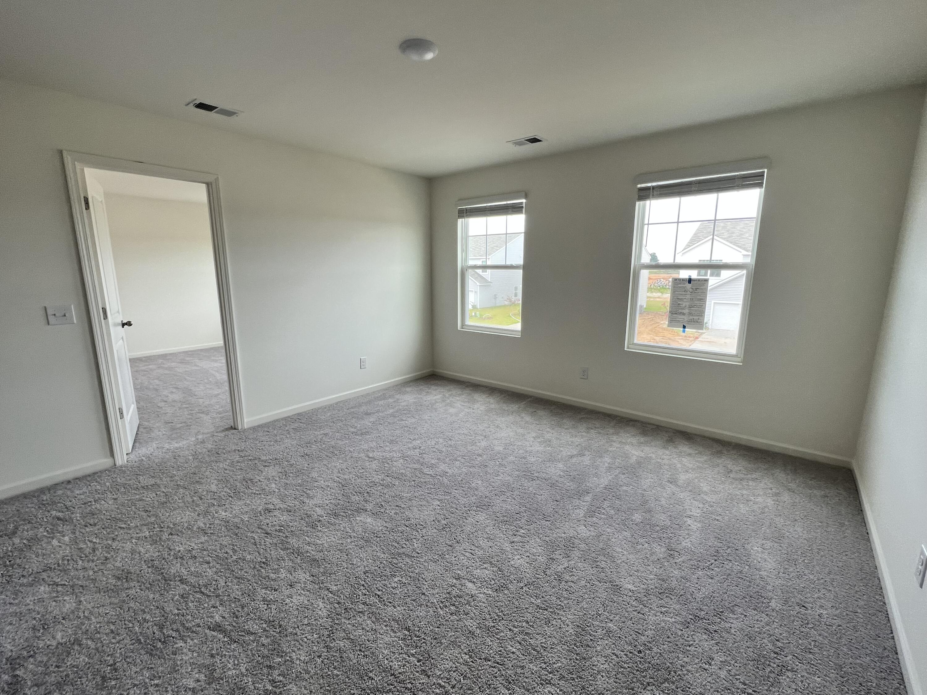 1229 Carriage Wood Circle Ridgeville, SC 29472 - Photo 4 of 6