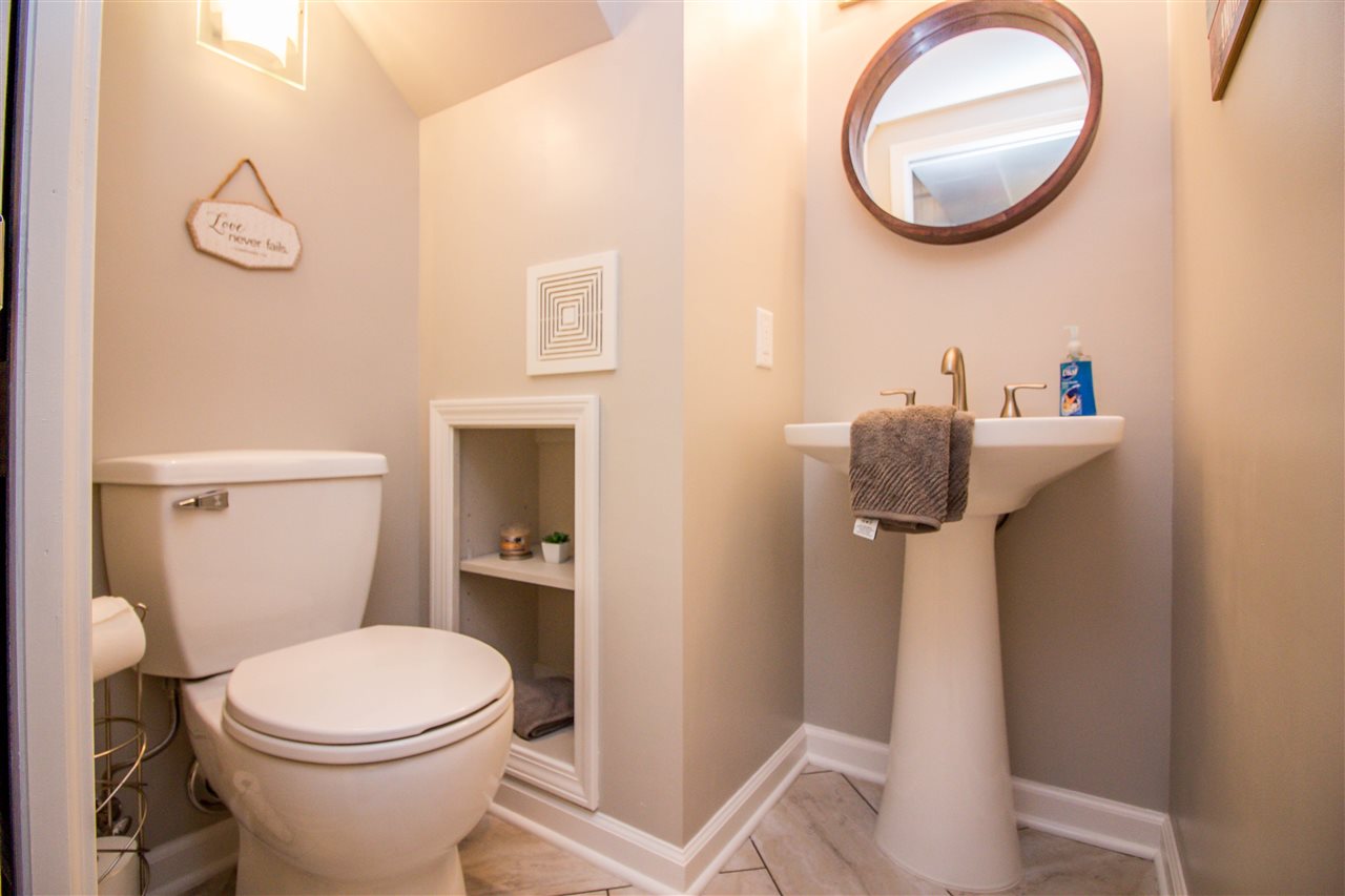 10586 Jefferson Road Osceola, IN 46561 - Photo 11 of 36 Gallery Image 11